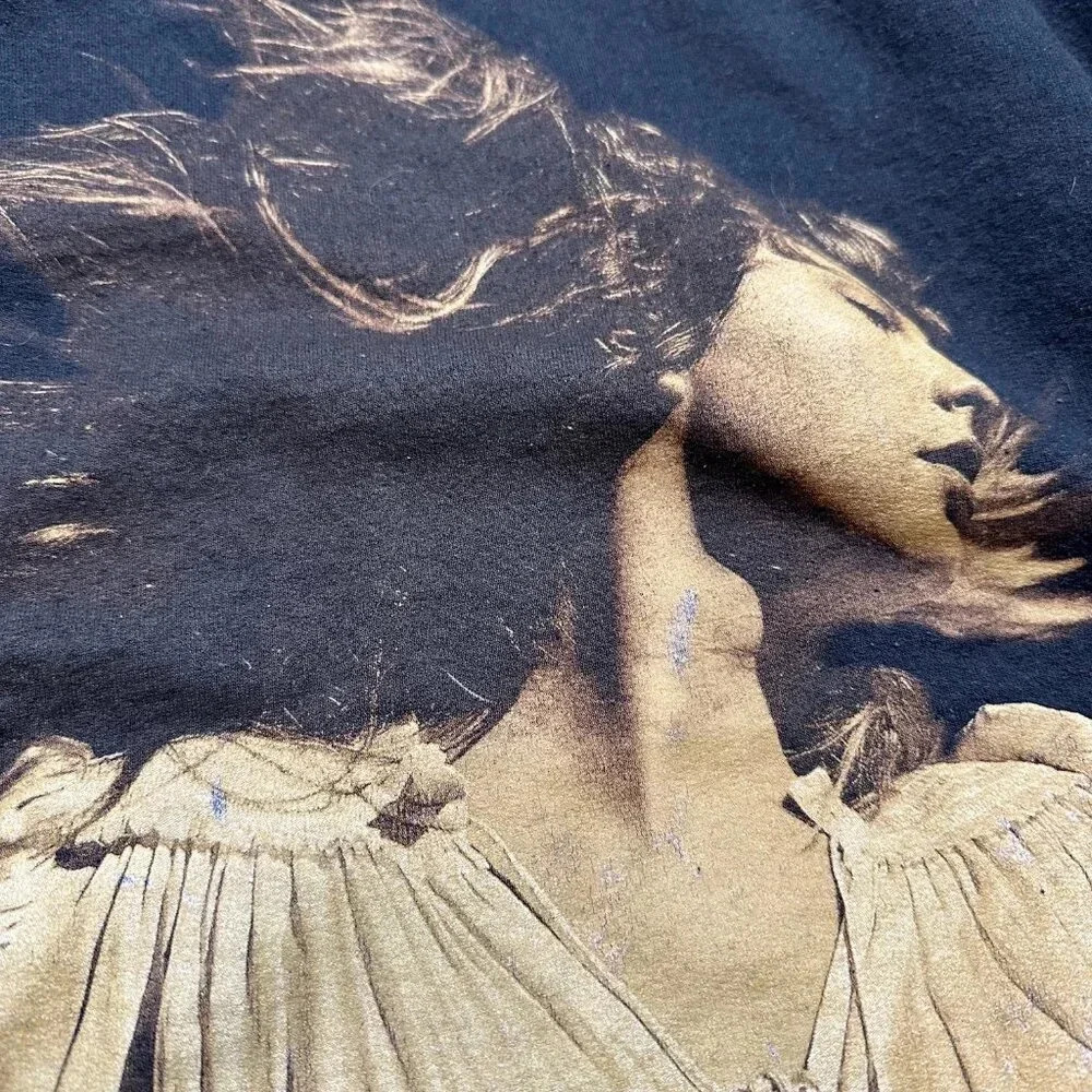 Taylor Swift Fearless Taylor’s Version Album Crew… - image 2